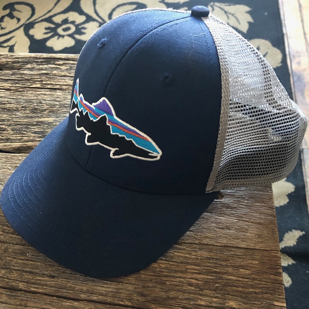 Patagonia Fitz Roy Trout Trucker Hat